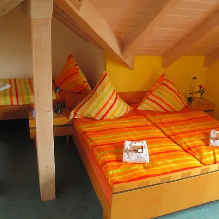 G\u00e4stehaus Schmid - Garni Memmingen